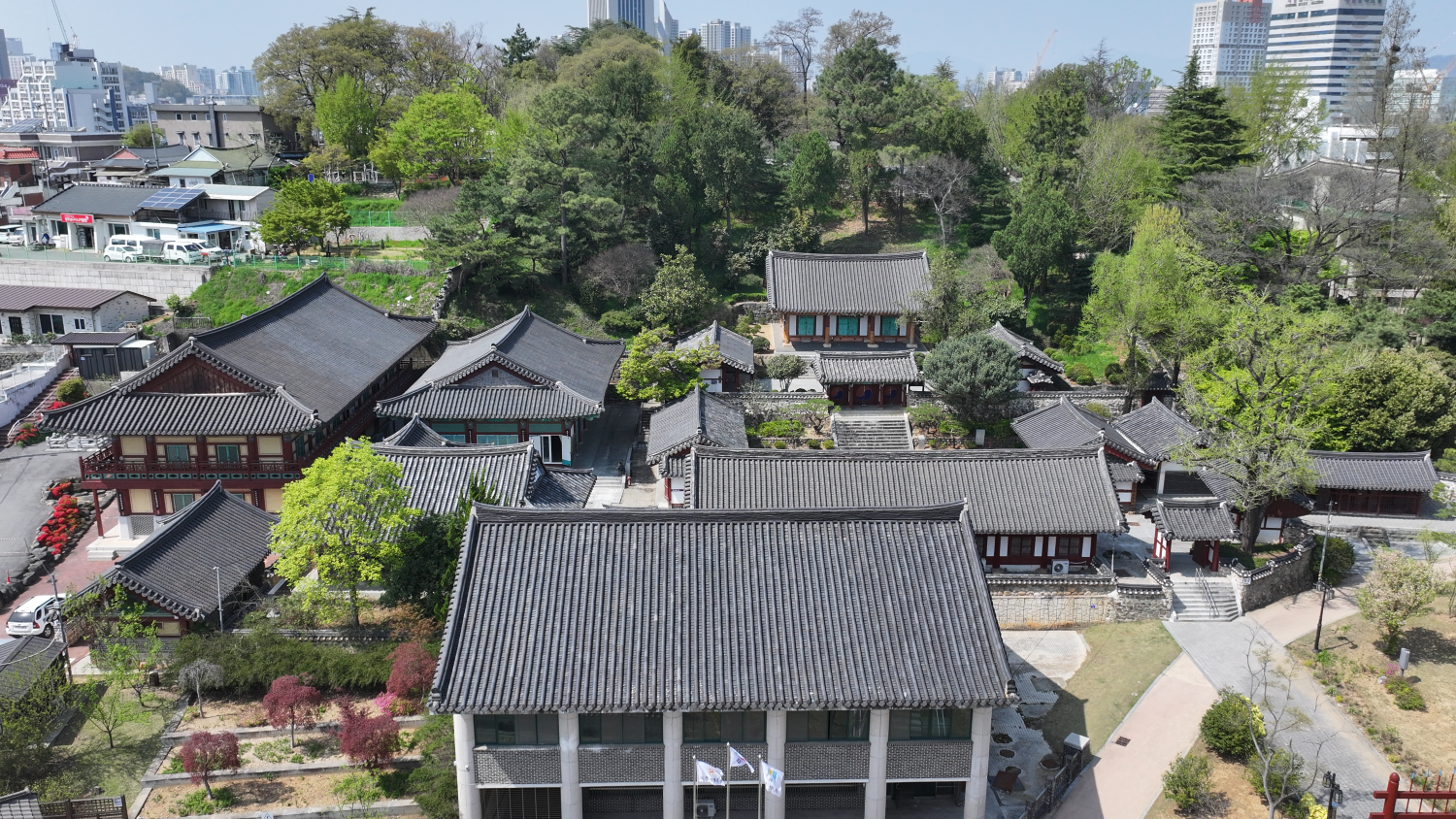 향교전경